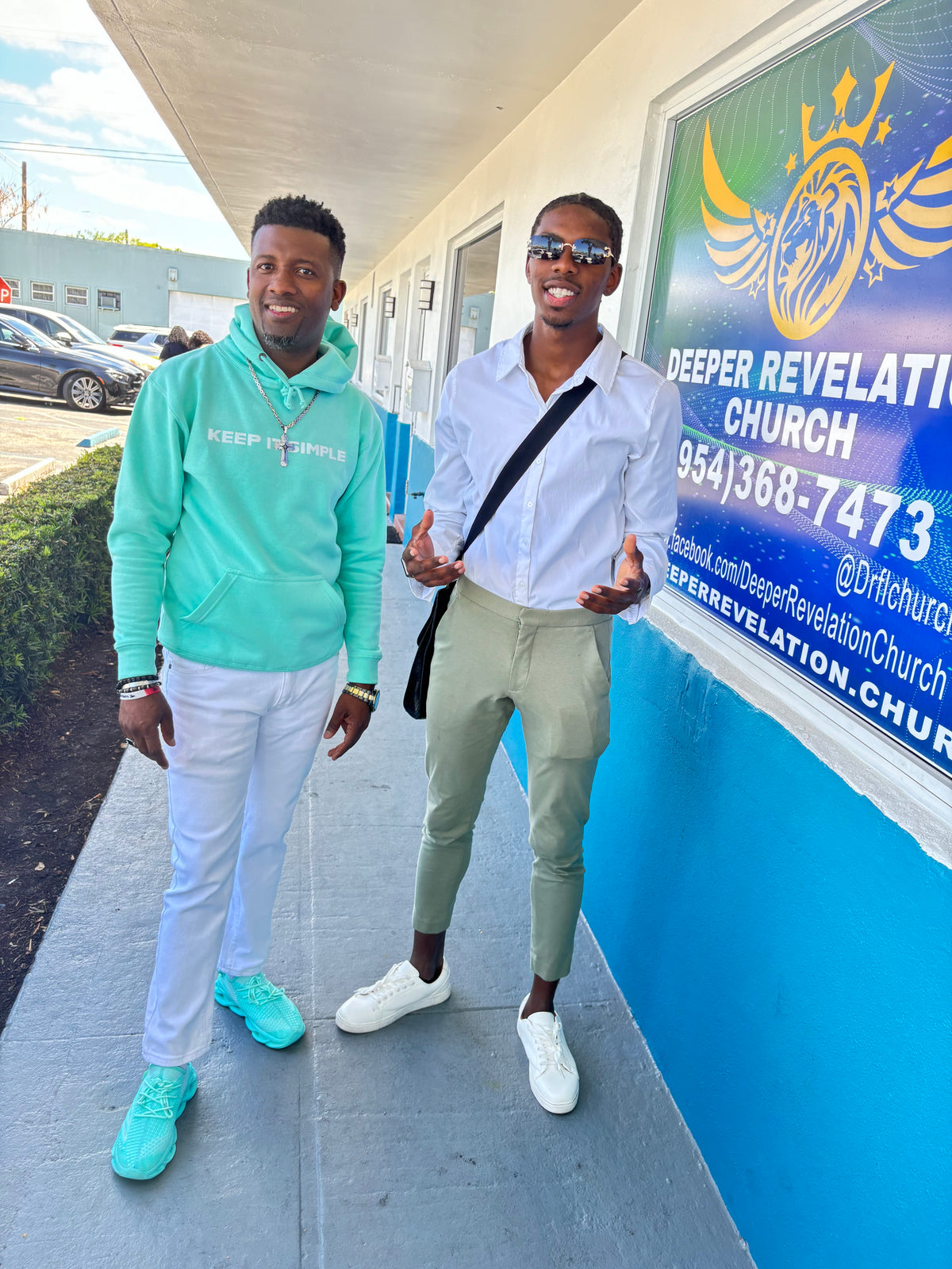 Cool Mint "KEEP IT SIMPLE"HOODIE